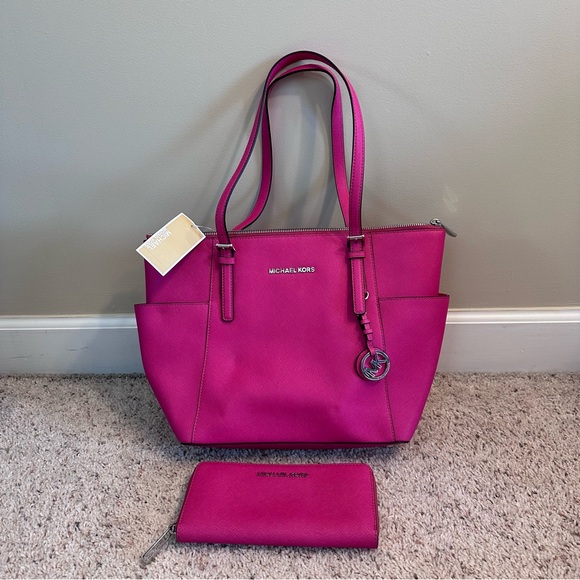 Michael Kors Jet Set East West Logo Charm Leather Tote with matching wallet